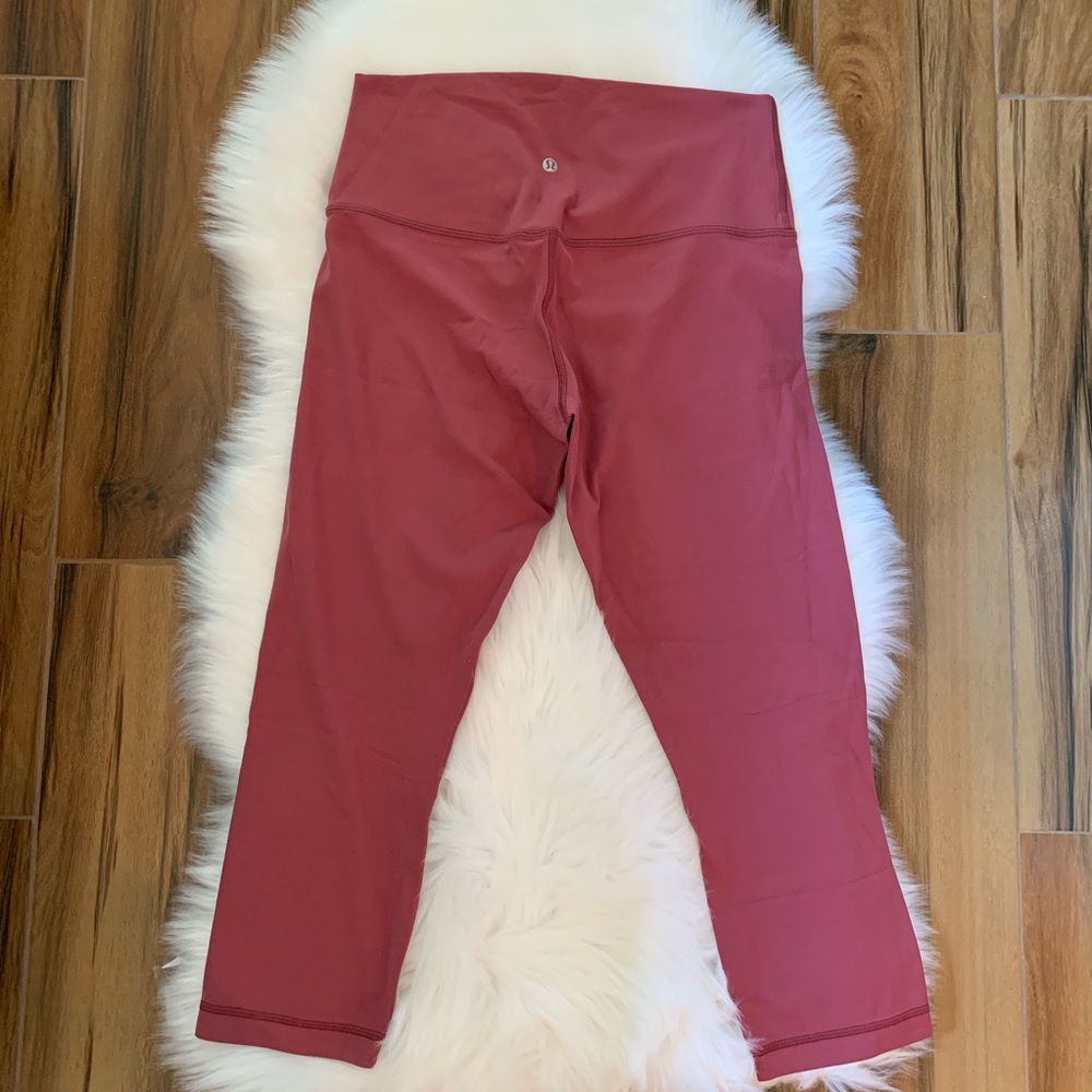 Align crop misty merlot MYMT lululemon nulu - Picture 5 of 8